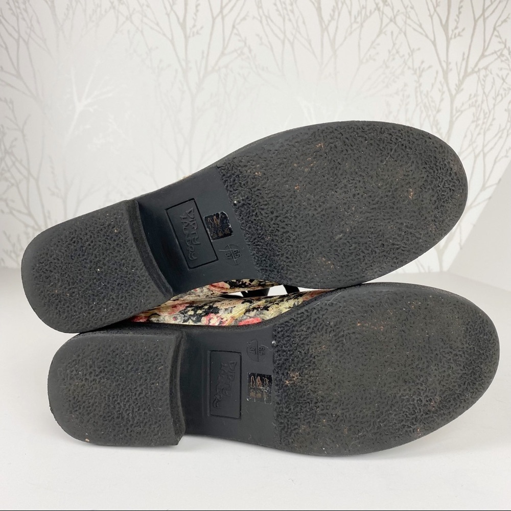 DIRTY LAUNDRY Floral Velvet Ribbon Lace-Up velvet Ankle Boots Lug Sole Sz 6.5/37 - Picture 7 of 10